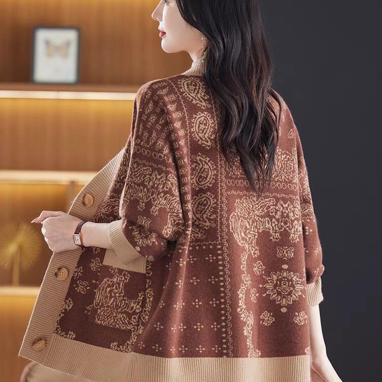 Vintage Jacquard Sweater Jacket Women's Loose Lazy Wind Large Size Women's Clothing Mother Knitted Cardigan Fashion Casual