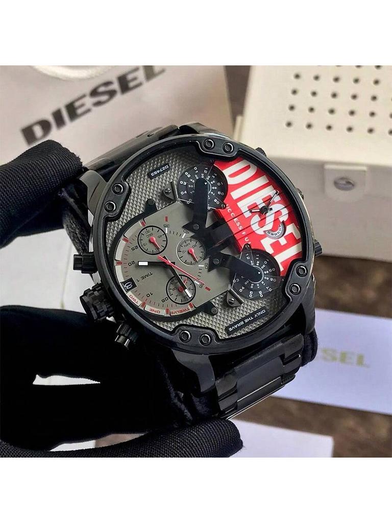 Diesel Orologio Cronografo Oversize da 57 mm per Uomo – Quadrante in Acciaio Multisezione, Segnatempo Audace per la Serata, Streetwear e Grande Dichiarazione –DZ7463