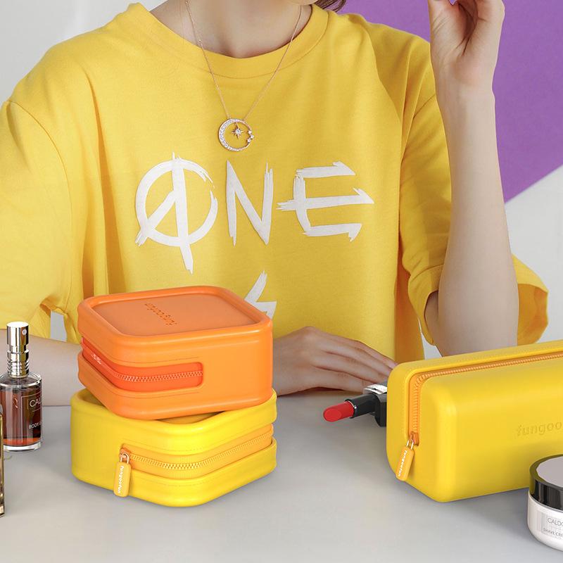 Women's Portable Large-Capacity Travel Makeup Bag - High-Value, Ins Style Skincare Storage Box