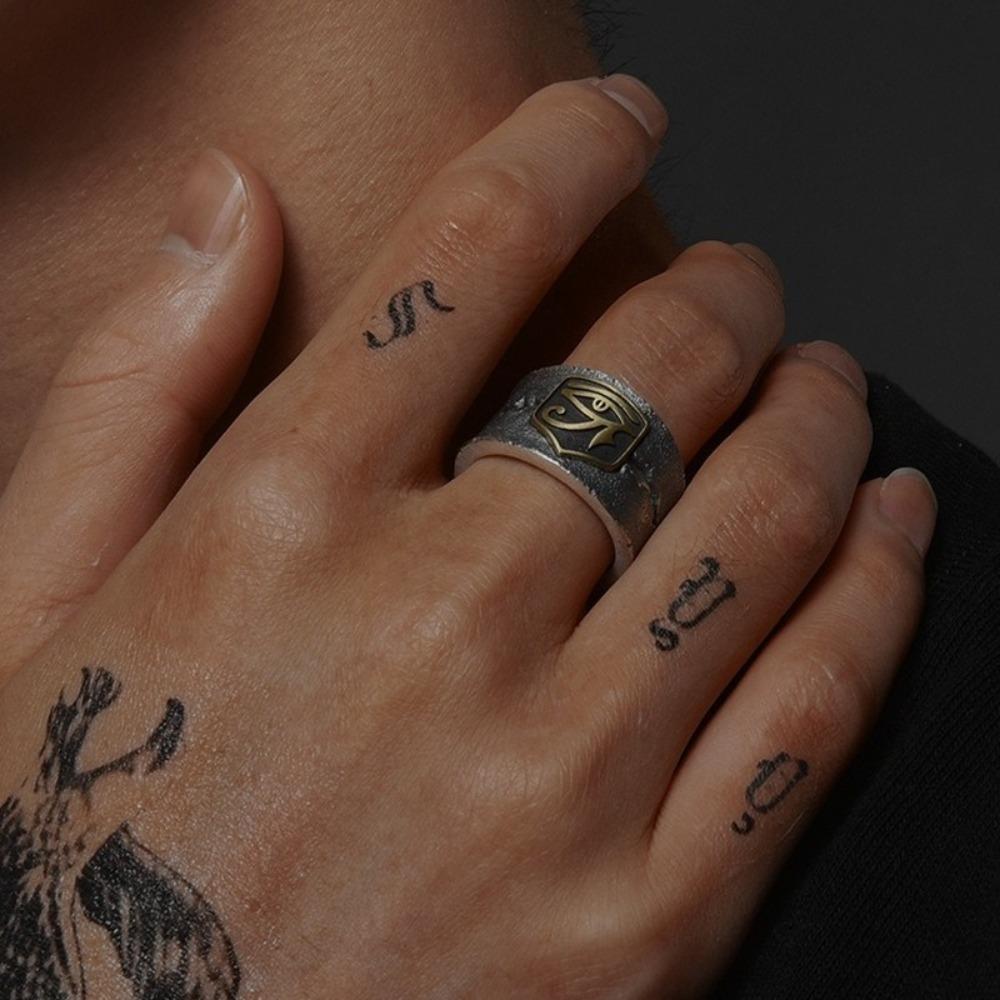 And American European Trend Fashion Mens Ring Hip Hop Eye Of Horus Retro Personality Ring Open Ring Party Accessories
