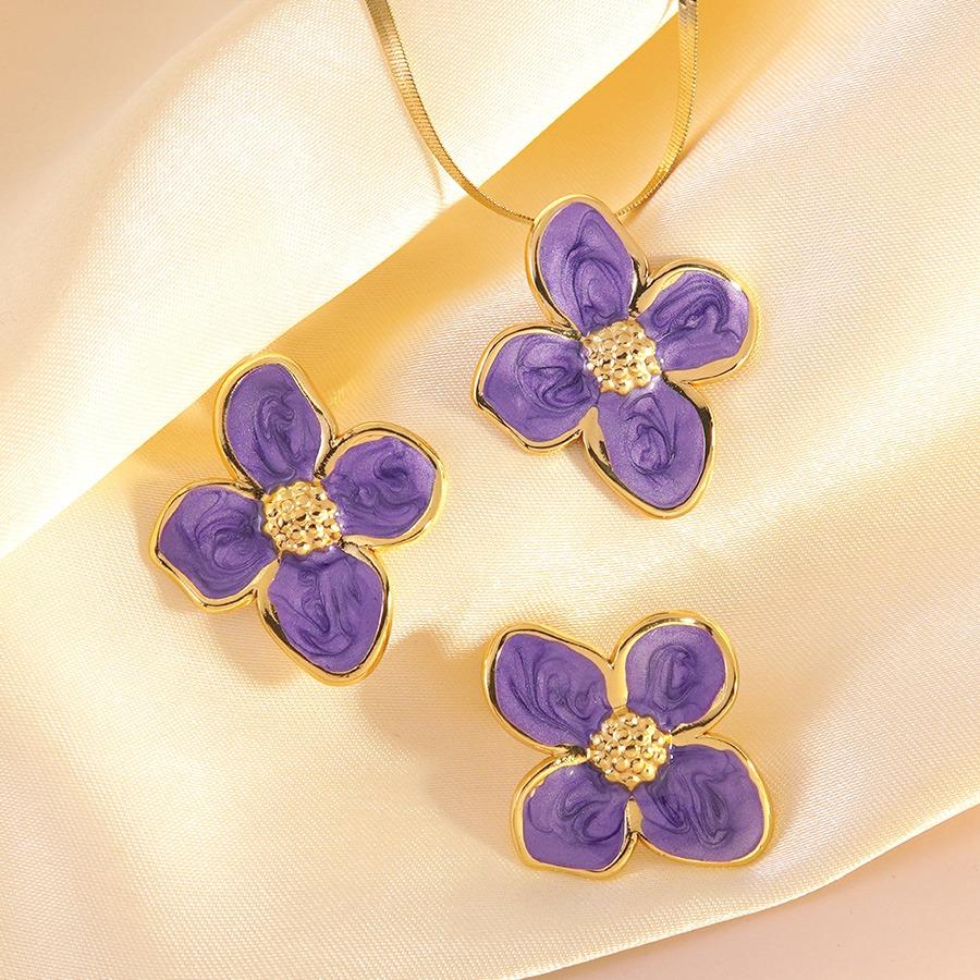 Elegant Stainless Steel Floral Jewelry Set | Durable, Easy To Maintain, Ideal for Daily Wear, Vacations, and Gifts for Wives or Girlfriends