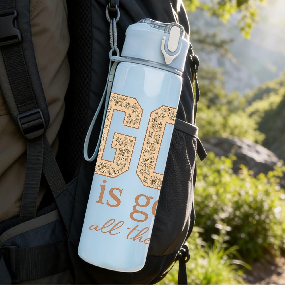 1PC God Is Good Quote 750ml Color Plastic Sports Water Bottle Leakproof Flip Straw Lid Suitable for Sports Office Home Use