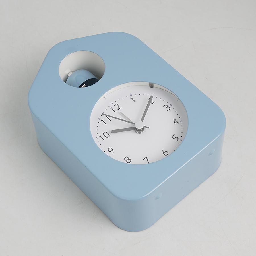 1pc simple metal cartoon quartz alarm clock, living room desktop/bedroom bedside silent night light clock