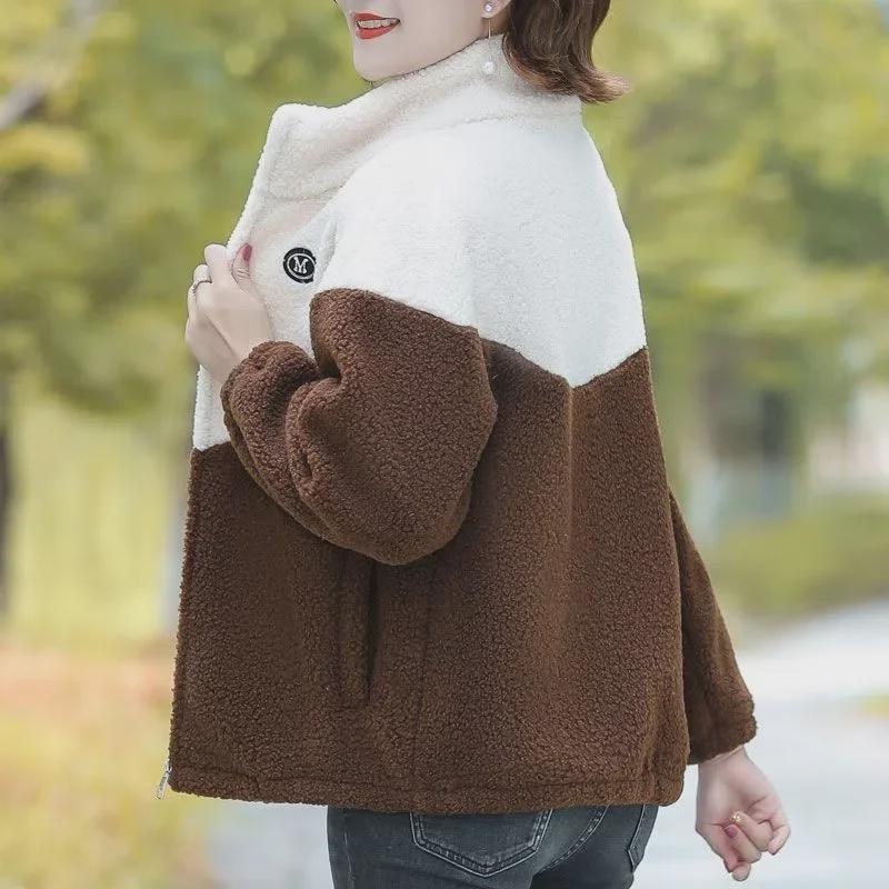 Palton de damă la modă din fleece granular - Toamnă/Iarnă, Catifea groasă, Imitație piele de miel, pentru femei de vârstă mijlocie și în vârstă