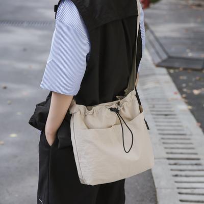 Sommer neue große Kapazität Nylon Kordelzug plissierte Schultertasche Reise Freizeit Messenger Eimerbeutel