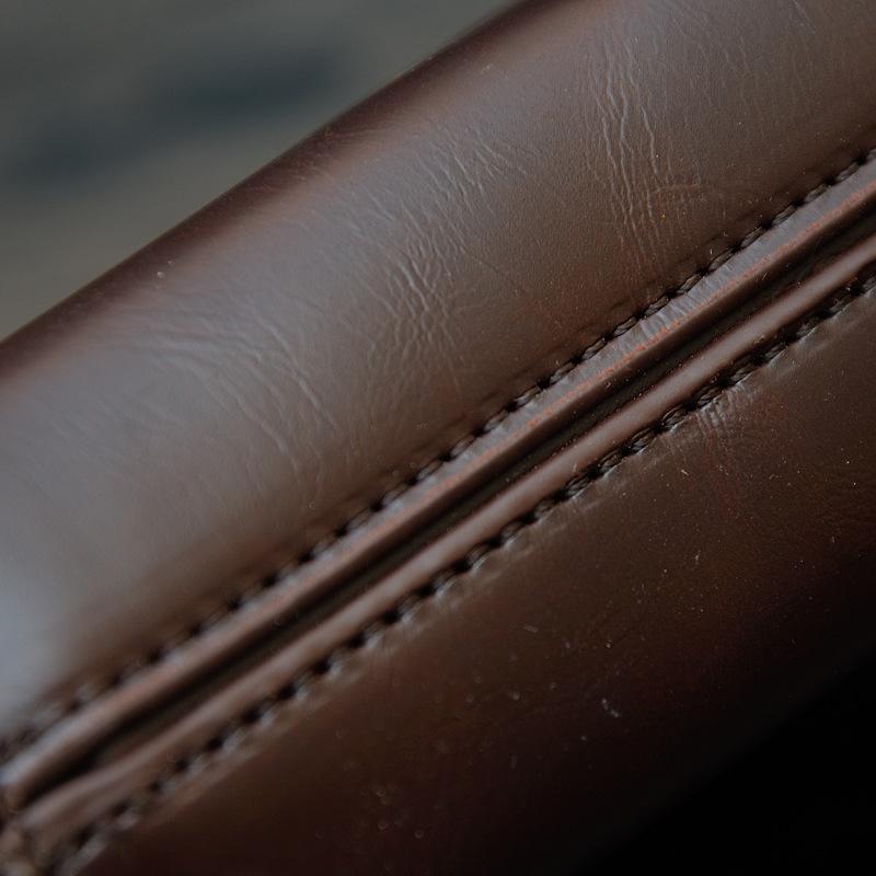 Men's One-shoulder Crossbody Bags Korean Retro Business Casual Car Stitching Waterproof Zipper Handbag