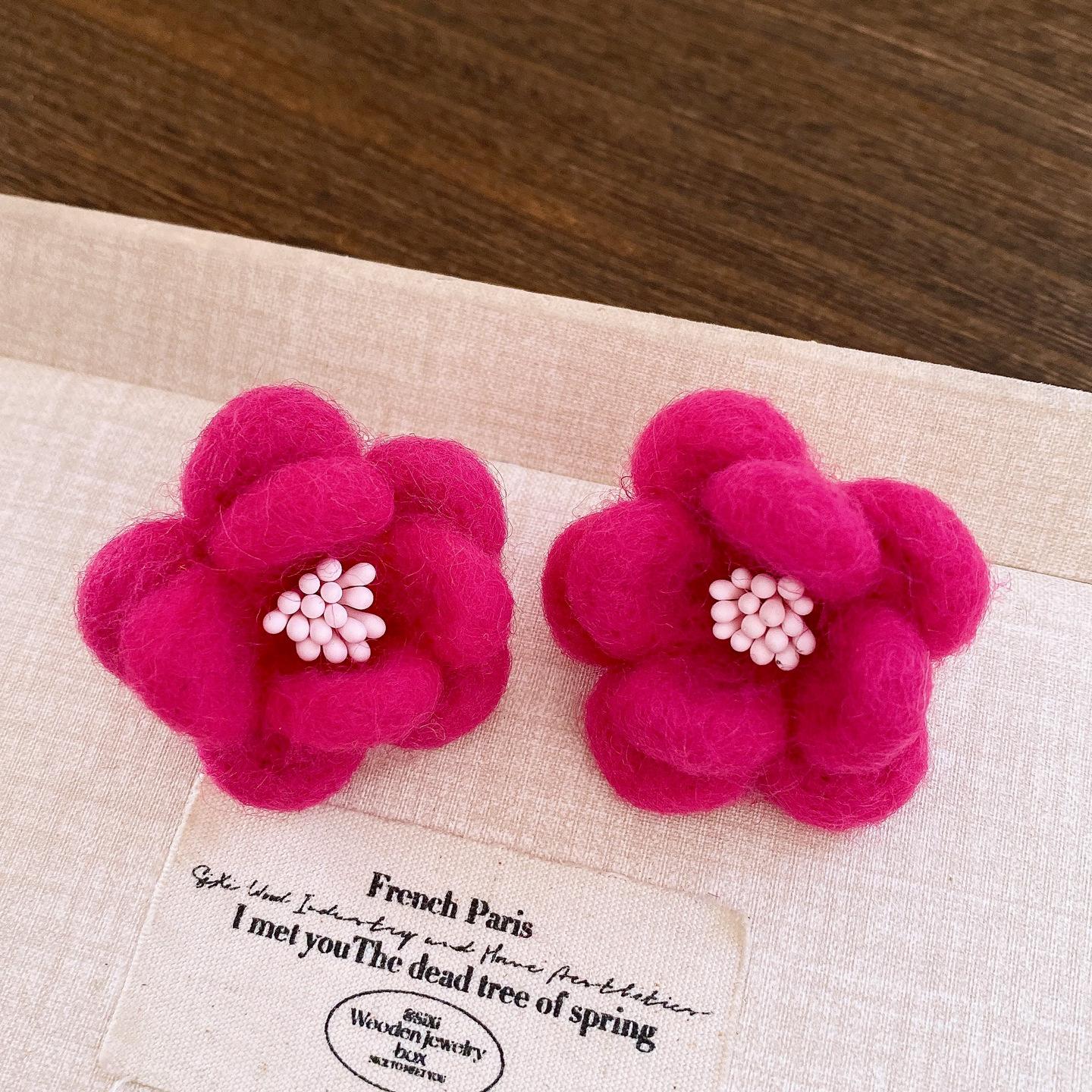 Retro Hong Kong style cotton flower earrings stud earrings exaggerated personality earrings women