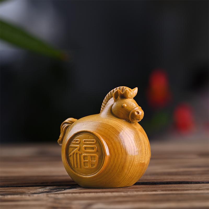 1/2Pcs Feng Shui Fu Horse Wooden Carved Horse Figurine Bring Good Luck 2026 New Year Zodiac Horse Statue Home Office Decor