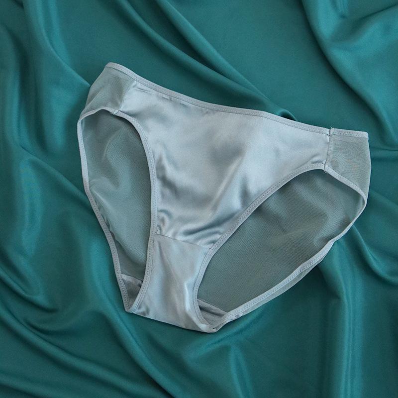 Tangge Silk Women's Mid-Waist Satin Panties with Lace and Breathable Mesh