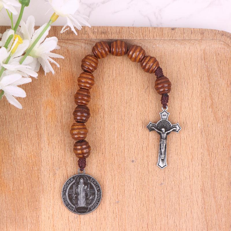 1Piece Saint Benedict Medal Prayer Pocket Rosary Catholic Brown Wood Beads With Saint Benedict Medal And Crucifix