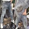 Primavera e verão estiramento jeans masculino bordado pesado perfuração quente impresso marca de moda bonito casual fino ajuste tornozelo apertado