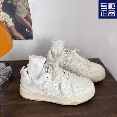 2024 Spring New Breathable Niche Casual Versatile Thick-soled Four-leaf Clover Board Shoes Female Sports Student White Shoes