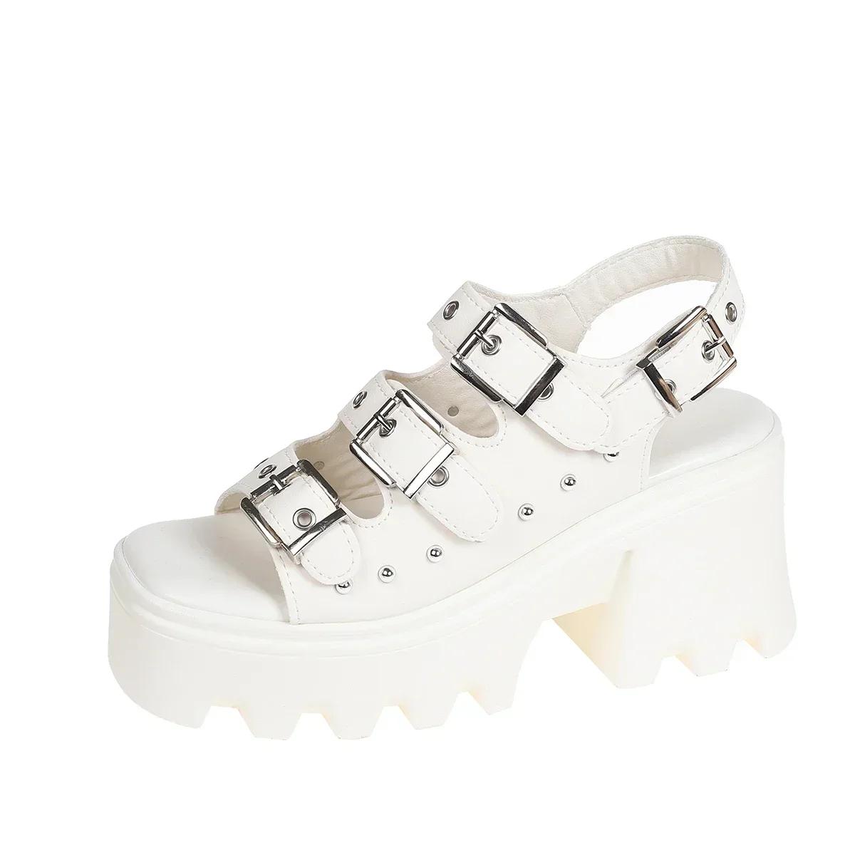 Große Damen-Sandalen mit hohen Absätzen, Sommer-Punk-Sandalen mit zunehmender Höhe, Motorrad-Gothic-Damenschuhe, Khaki-Plateausandalen 42 beige