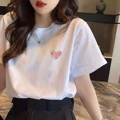 Tricou cu mânecă scurtă din bumbac pur, cu umeri drepți, stil nou, pentru femei, versatil și la modă, top alb care reduce vârsta, vara