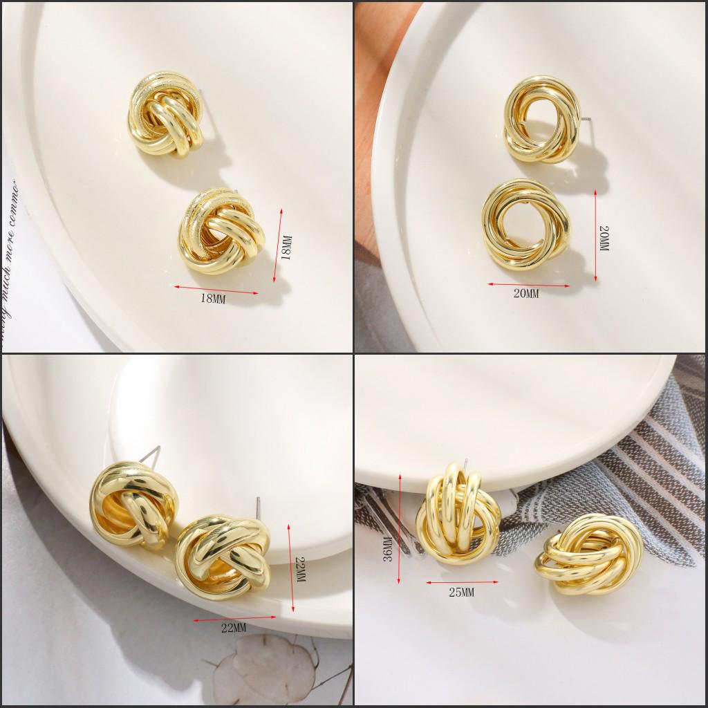 

Geometric Temperament Round Stud Earrings - Simple, Fashionable, and Lightweight
