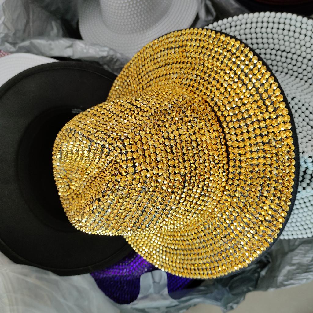Blue/Beige Pearl Fedora Hat Bling Fedora Jazz Hats For Men And Women Handmade Advanced Fashion Outdoor Party Stage Hat