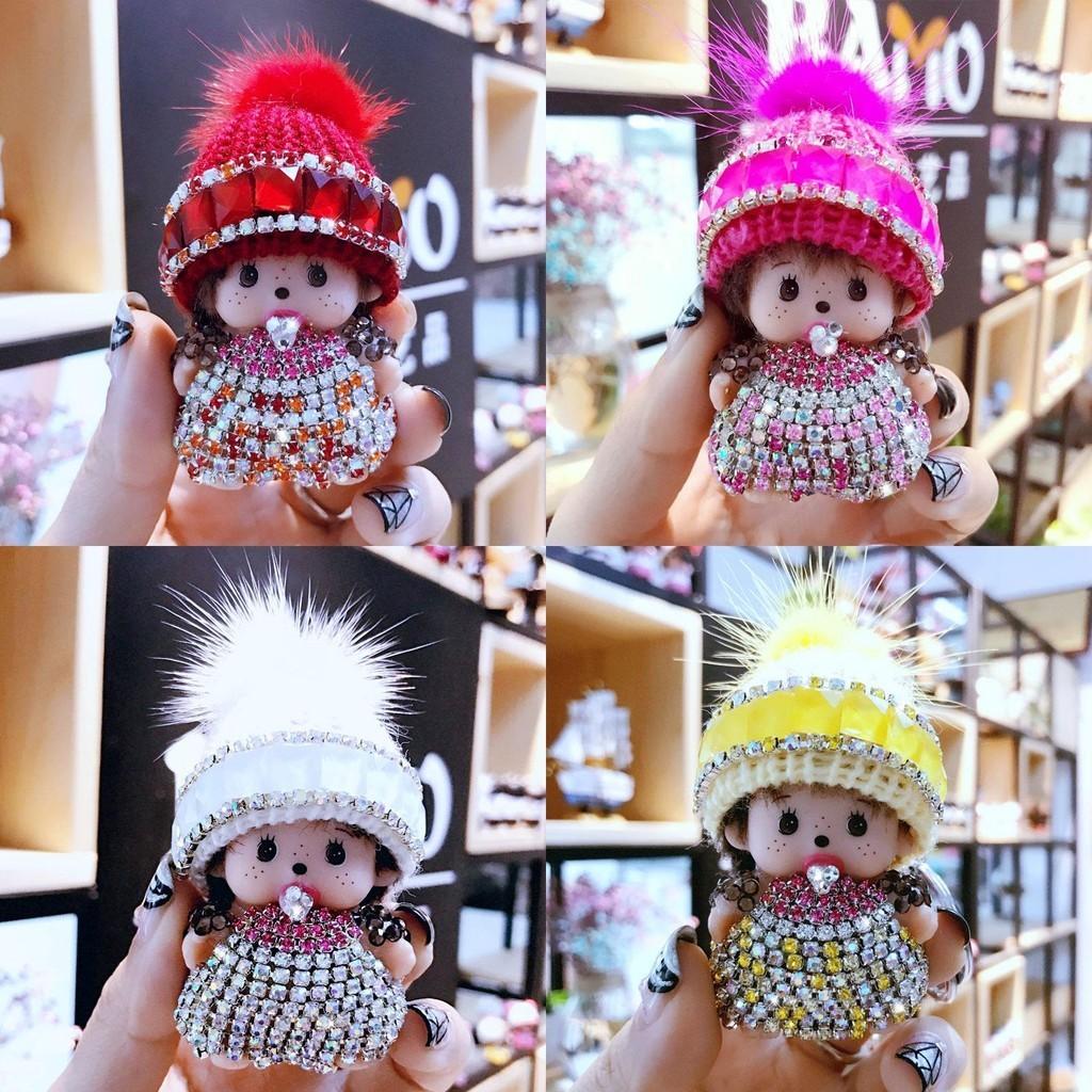 Mit Kristallen besetzter Monchhichi Schlüsselanhänger Strickmütze Nerz Anhänger Arcade-Preisaustauschgeschenk