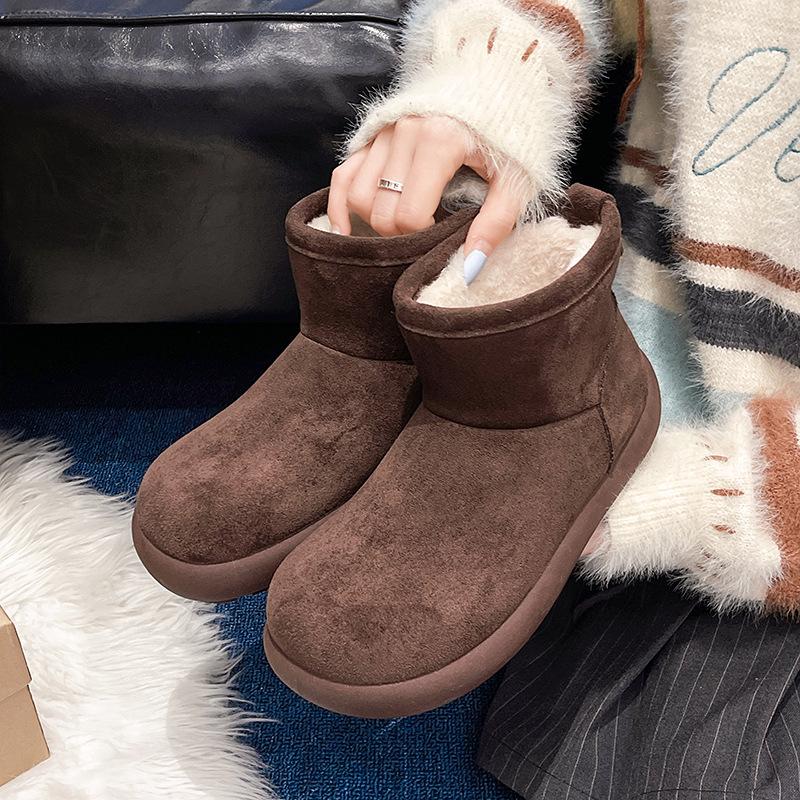 thick-soled snow boots women s new winter velvet short boots non-slip velvet warm bread cotton shoes 40 темно-коричневого 3890₽