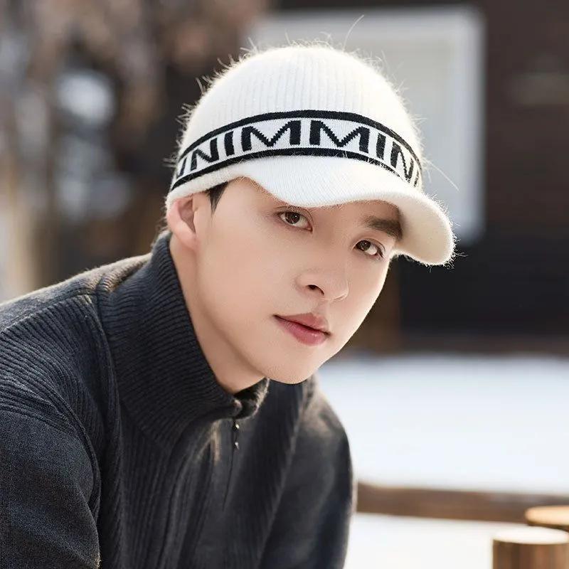 WTEMPO Men's Jacquard Weave Solid Color Outdoor Cycling Knitted Hats Autumn Winter Windproof Cold-proof Warm Soft Hats