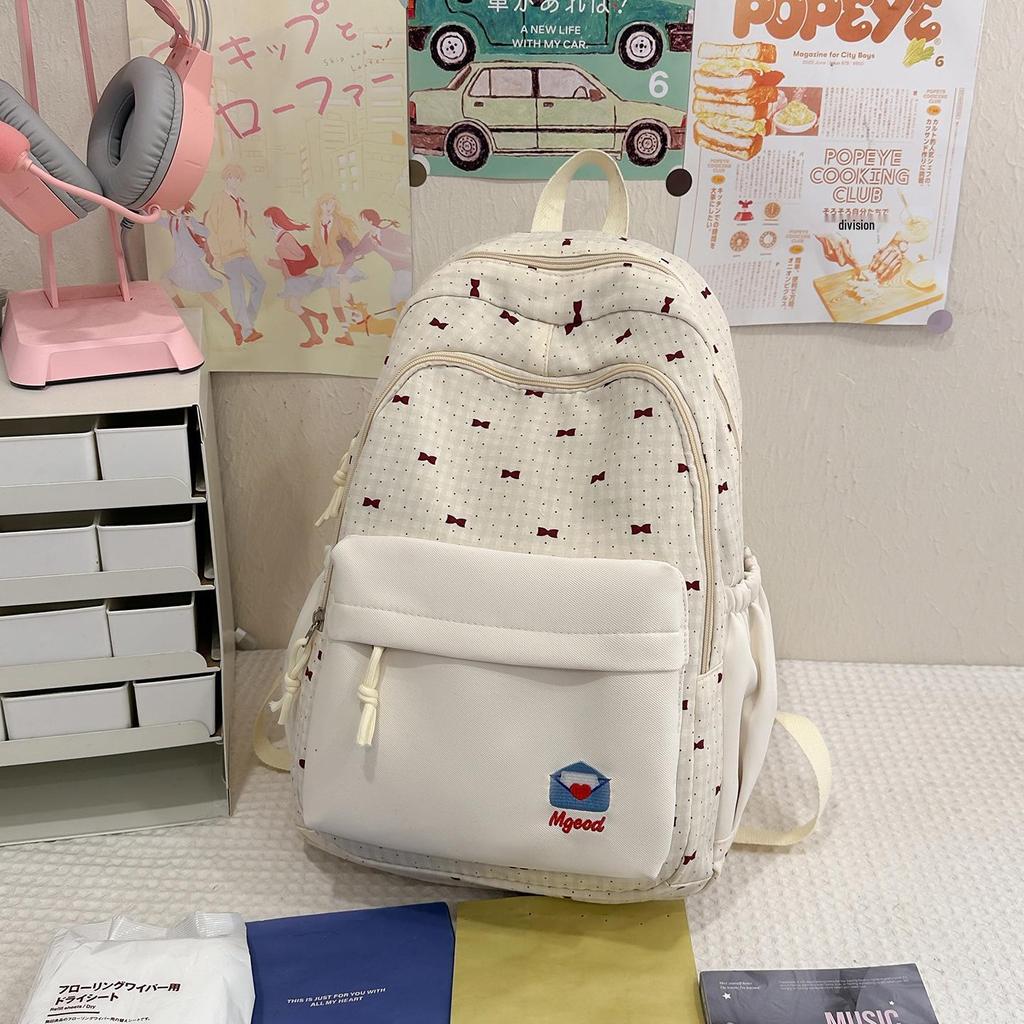 Słodki plecak w stylu japońskim z kokardą: Lekka, wodoodporna torba na ramię dla uczniów szkół średnich i ponadgimnazjalnych.