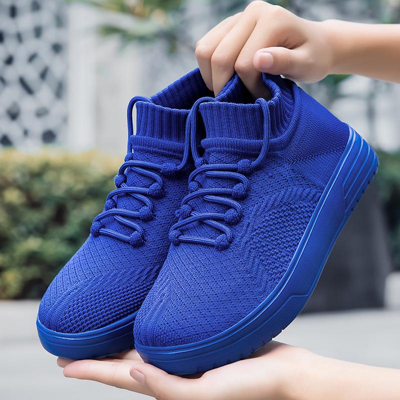 New large size sports shoes casual and light wear-resistant breathable fly-woven shoes socks shoes couple shoes