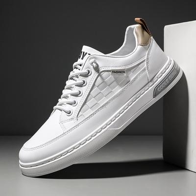 Scarpe da uomo 2023 Scarpe casual in pelle da uomo della nuova primavera Tutte le partite all'interno del movimento per aumentare le scarpe marea Scarpe bianche da uomo piccole Scarpe da tavola