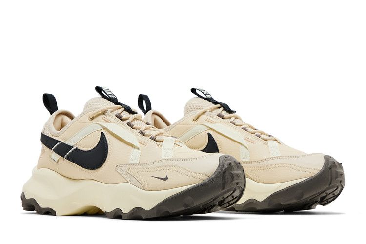 Nike TC 7900 Beach Cave Stone Coconut Milk Off Noir (Women's)
