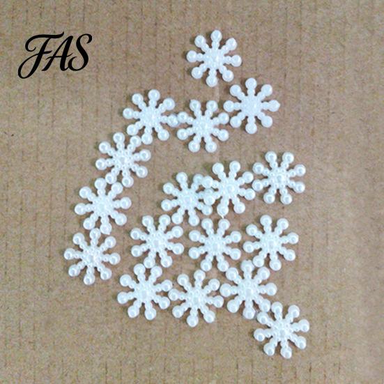 Snowflake 100Pcs Decorations Attractive Wear-resistant Cute Faux Pearl Decoration DIY for Christmas