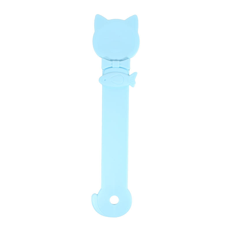 Cat Lick Spoon for Wet Food and Creamy Treats Portable No Mess Pet Feeding Tool for Cats Kittens Easy Clean Durable