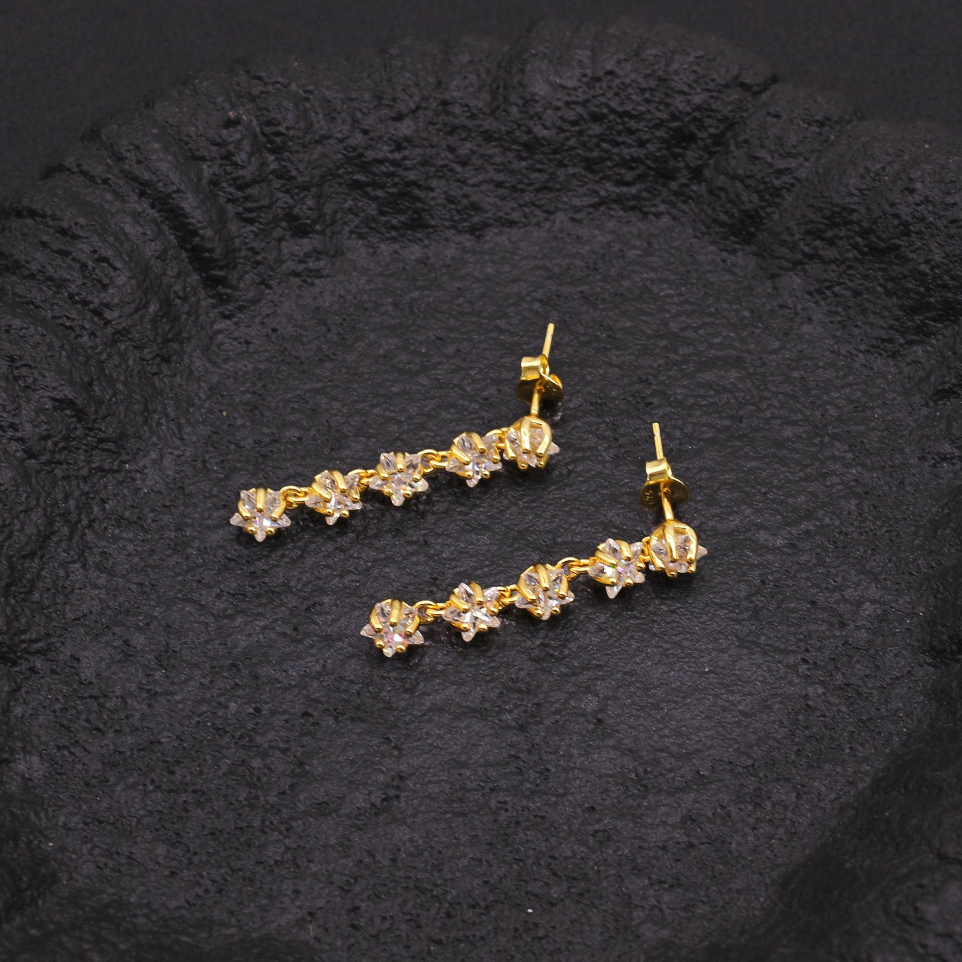 Elegant Round Zirconia Stud Earrings & Necklace Set in Pure Silver for Women