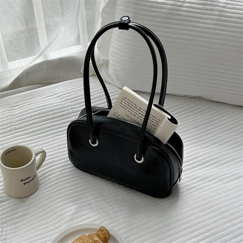 Simple shoulder bag Large capacity versatile handbag Women's niche design Underarm bag Hand carry