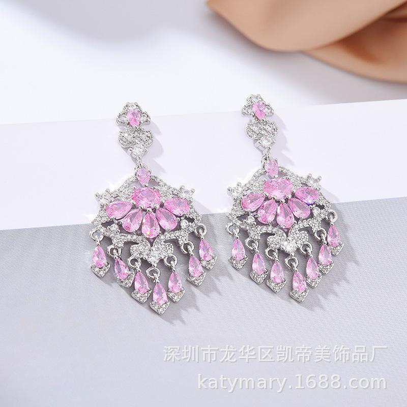 

Guofeng Heavy Industry Свадебная мода Серьги-гвоздики Слегка инкрустированные циркониевые угольно-водяные серьги-капли Темперамент Универсальные серьги розовый