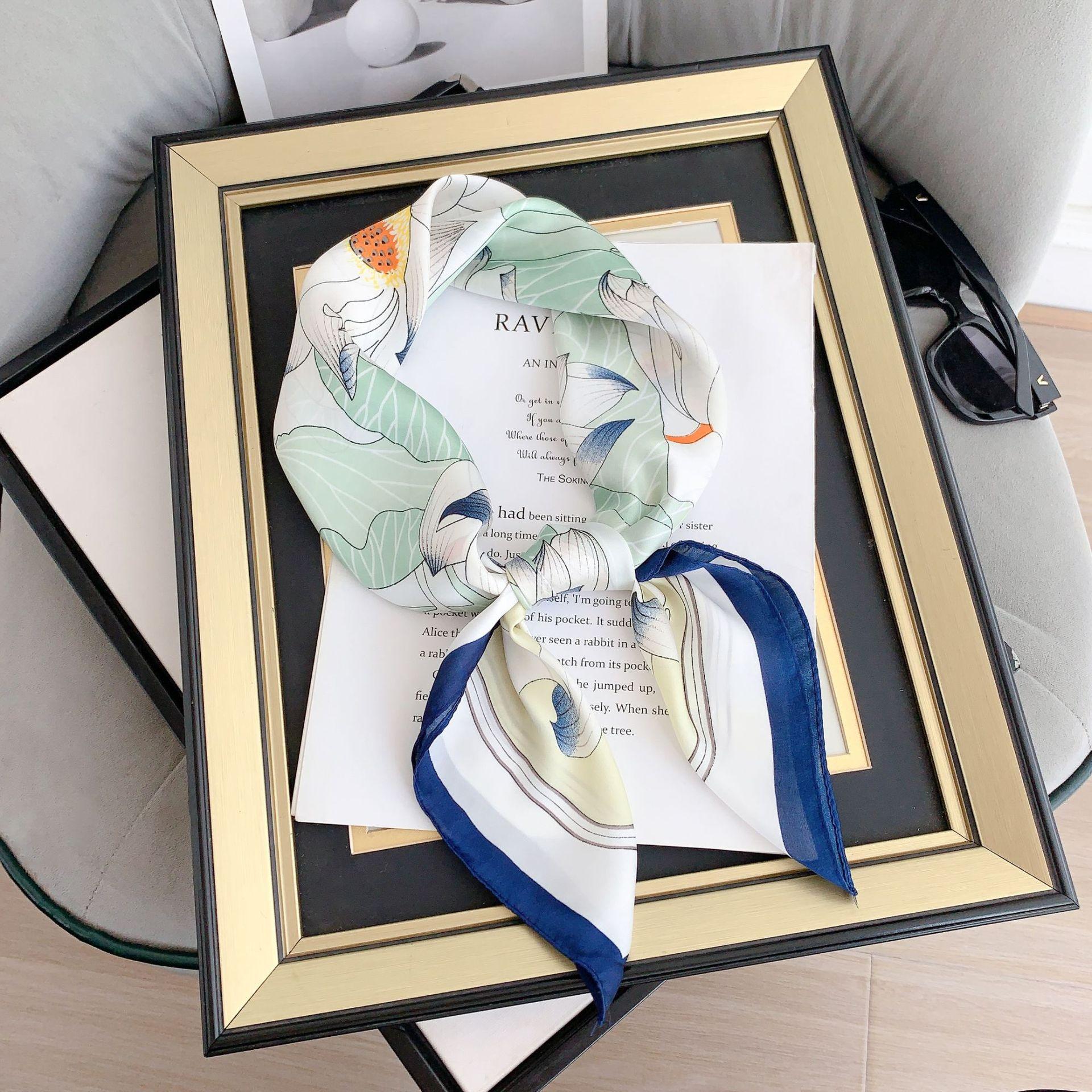 

Новый французский универсальный модный милый квадратный шарф с принтом, шелковый шарф, женский универсальный профессиональный декоративный шарф, галстук-мешок 70*70cm