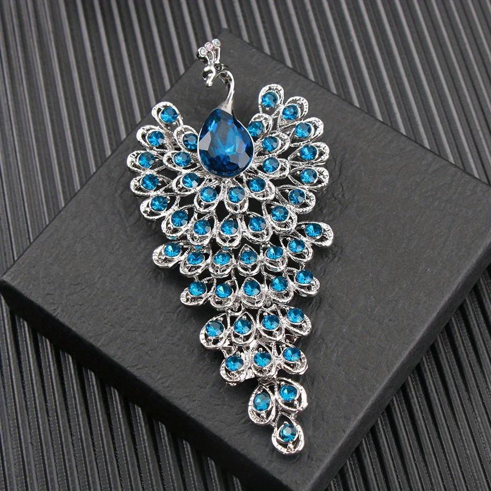 Creative Peacock Animal Brooch for Women Banquet Party Pin Gift