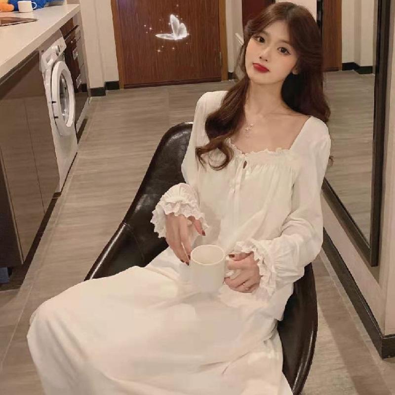 

Комплект одежды для беременных женщин Sea Island Velvet Двусторонняя тонкая бархатная пижама Осень-зима Милая и милая домашняя одежда в стиле ретро One size белый