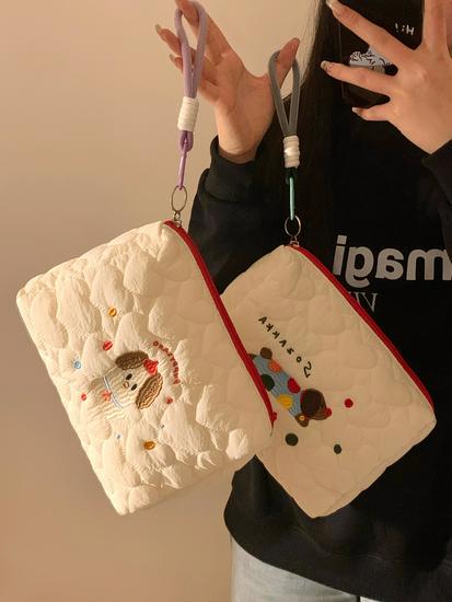 Puppy-Themed Portable Makeup & Skincare Bag – Large Capacity Travel Wash Bag for Women