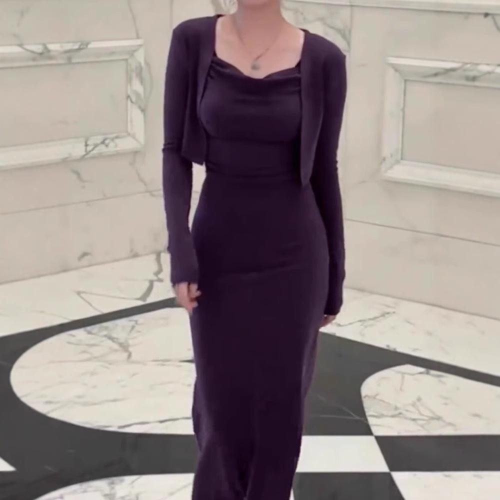 

Женский фиолетовый облегающий комплект платья - Новинка осени 2024, сексуальный, стройнящий, длинный стиль M