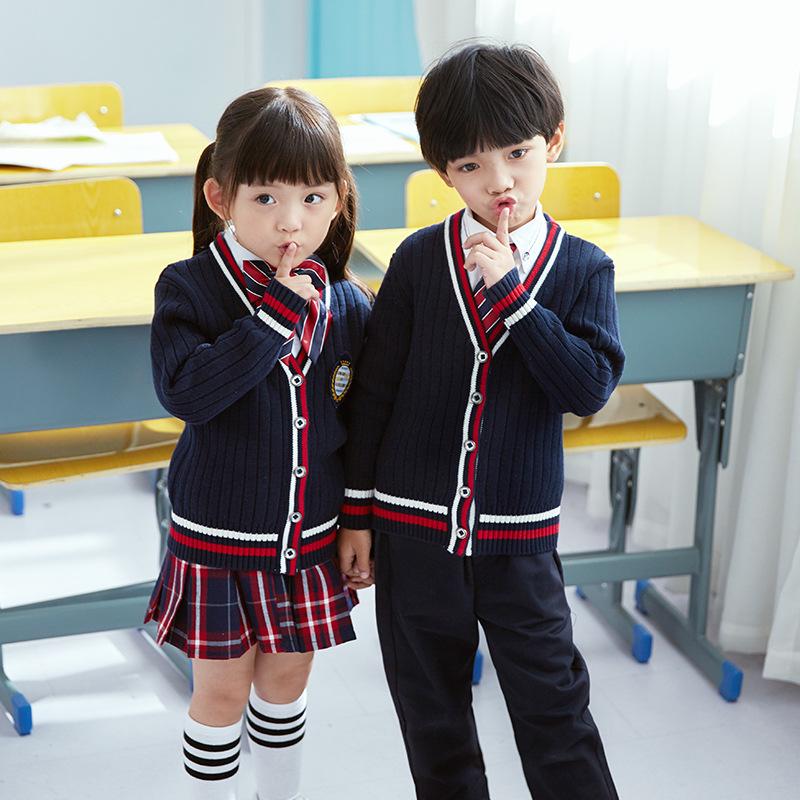 Kinder Frühling/Herbst 2025 Schuluniform-Set: Gestrickte Strickjacke, Pullover und Kindergarten-Outfit