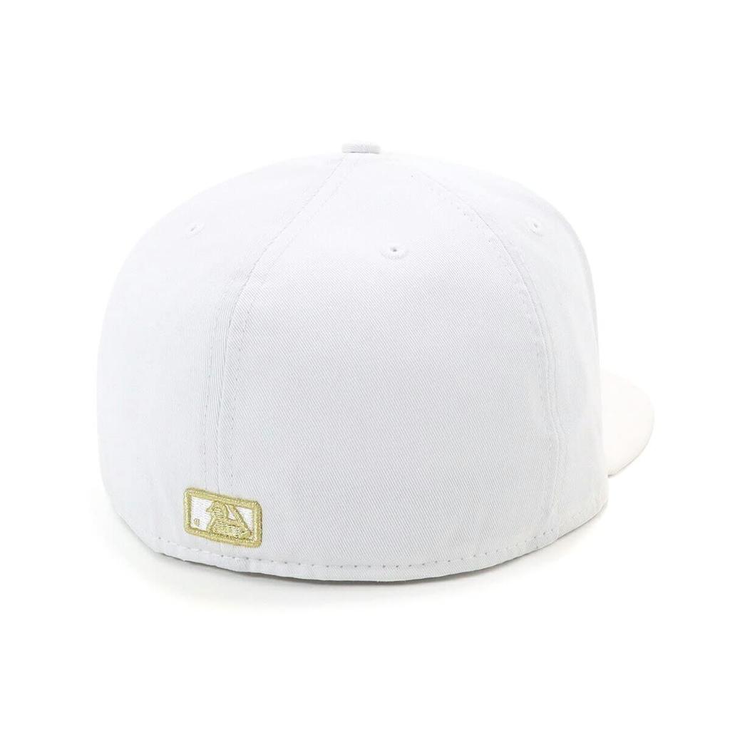 New Era MLB New York Yankees Cap 7 59Fifty MLB New York Yankees WHT MT GLD 23J White/Gold 3/4