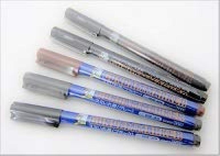 

Gundam Marker Fine Type Basic Colors Set Shading/Extra & Wipe-Off 5-Color (Black/Gray/Brown)