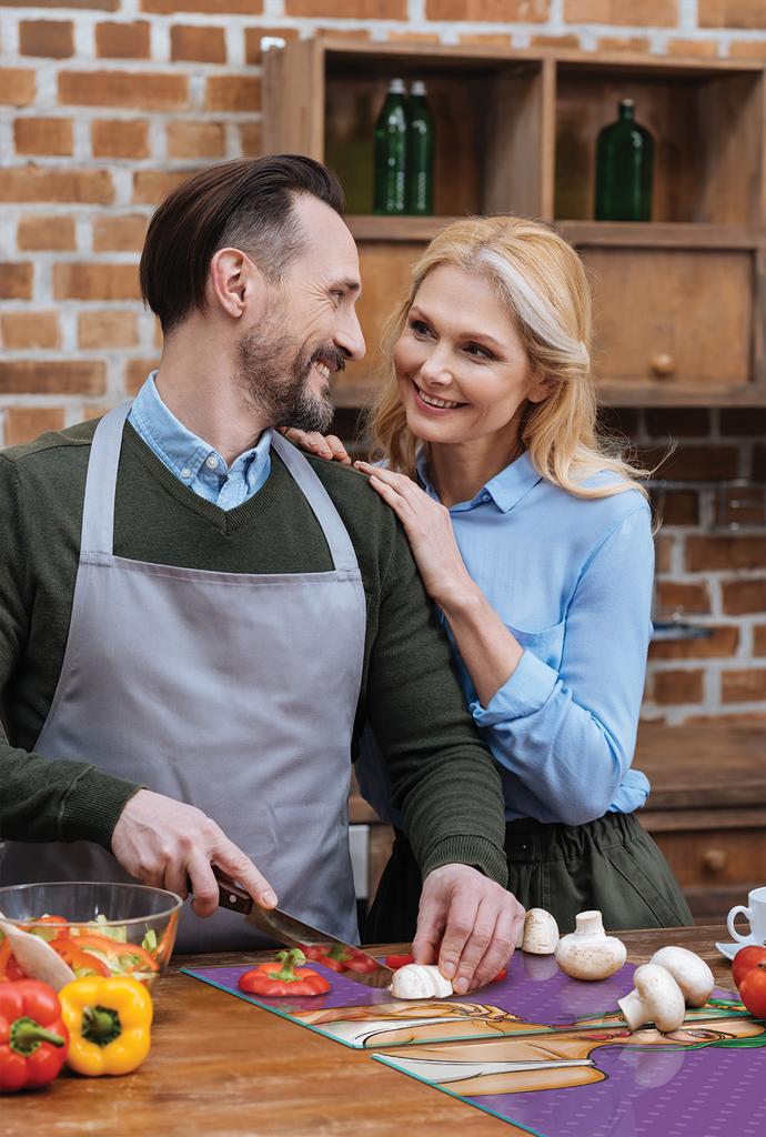 SZKLANA PŁYTA OCHRONNA NA KUCHENKĘ 90x52 KOBIETA