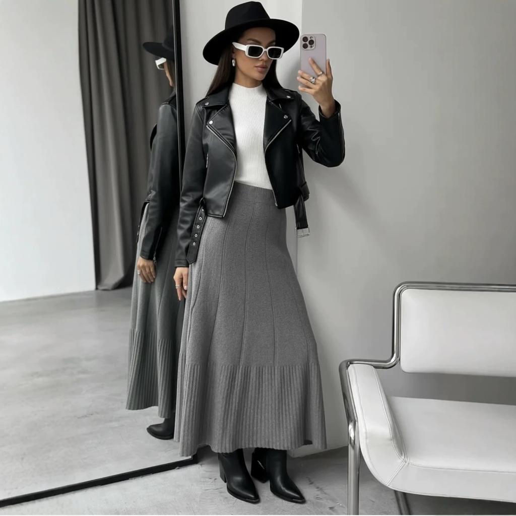 New fashionable high-waisted pleated knitted skirt for women's autumn and winter new casual elastic waist knitted pendulum skirt