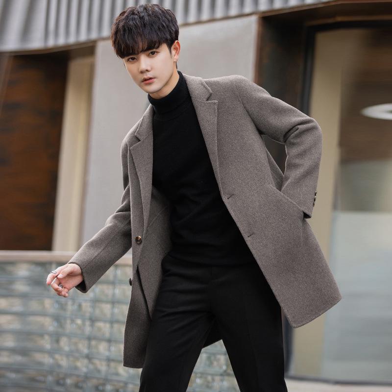 

Мужская ветровка средней длины из двухстороннего шерстяного твида с подкладкой из пуха L