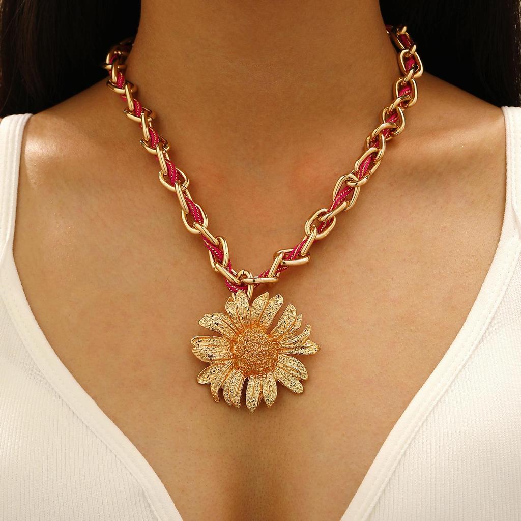 Bohemian Beach Style Conch Earrings & Necklace Set - Exaggerated Holiday Fashion Jewelry for Women