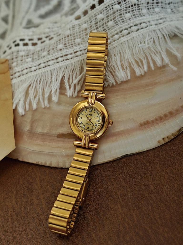 1 Stück Französische Retro Goldene Kleine Zifferblatt Damenarmbanduhr, Modisch, Elegant, Exquisit, Damenarmbanduhr Mit Römischem Zifferblatt Set