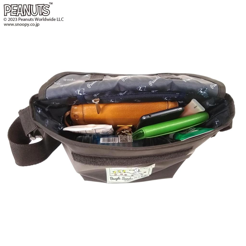 VANGUARD SNOOPY Bag Wallet Accessory Case Water Repellent Simple Thick Fabric Plain Black Cute Tag Beagle Scout Snoopy Woodstock Shoulder Bag Women's