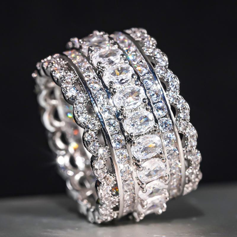 Luxury Sparking Cubic Zirconia Rings for Lady Delicate Wide Finger Accessories Charming Attractive Wedding Band Jewelry