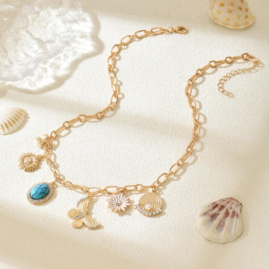 Personalized Necklace Wholesale Fresh Natural Bee Butterfly Pendant Niche Metal Sunflower Flower Necklace Women