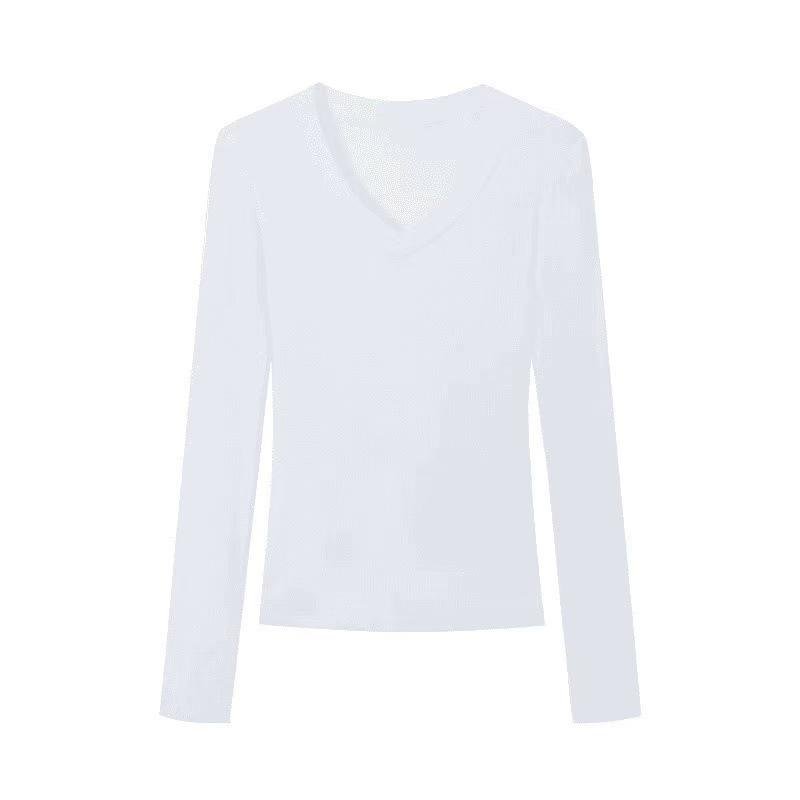 Slim-fit V-neck Long-sleeve Women's T-shirt for 2025 Autumn/Winter – Versatile Inner Layer Spicy Girl Top.