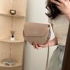 Stylish Minimalist Pu Crossbody Bag For Women In Trendy Saddle Design Ideal For Casual Commuting
